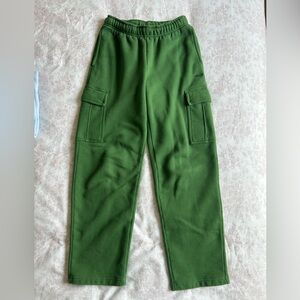 Aritzia TNA mega cargo sweats